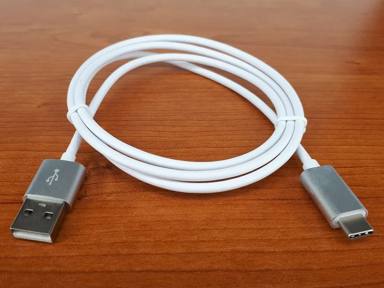 Reference photograph: USB-C cable 2017 A.jpg. Not verification of the exact planned product.