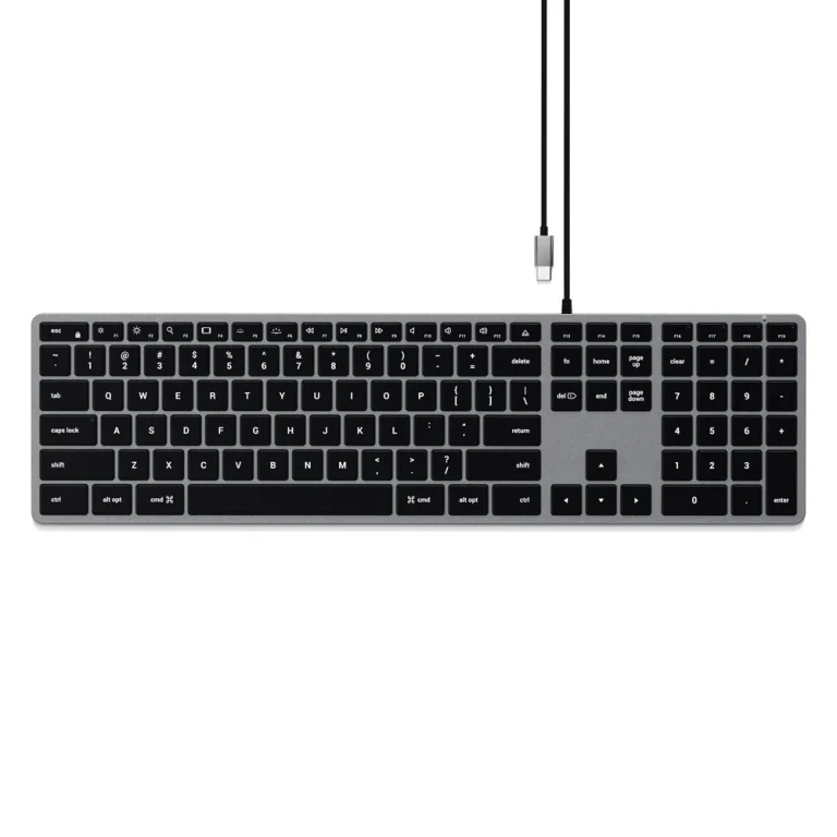 Satechi Slim W3 Wired Backlit Keyboard — manufacturer product image, SKU ST-UCSW3M